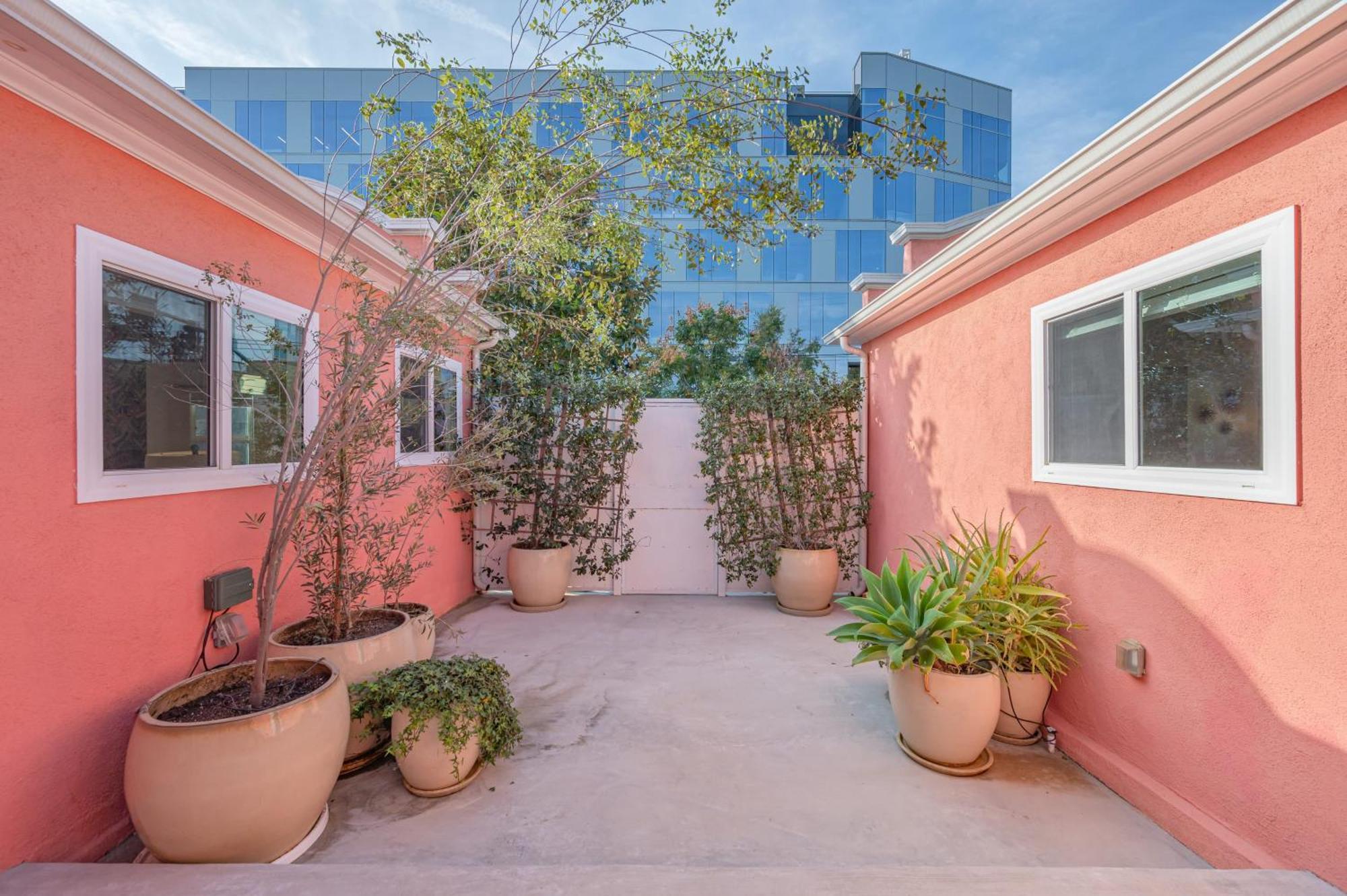Appartement Art Deco By Avantstay 1920s Remodeled Open Layout Courtyard *